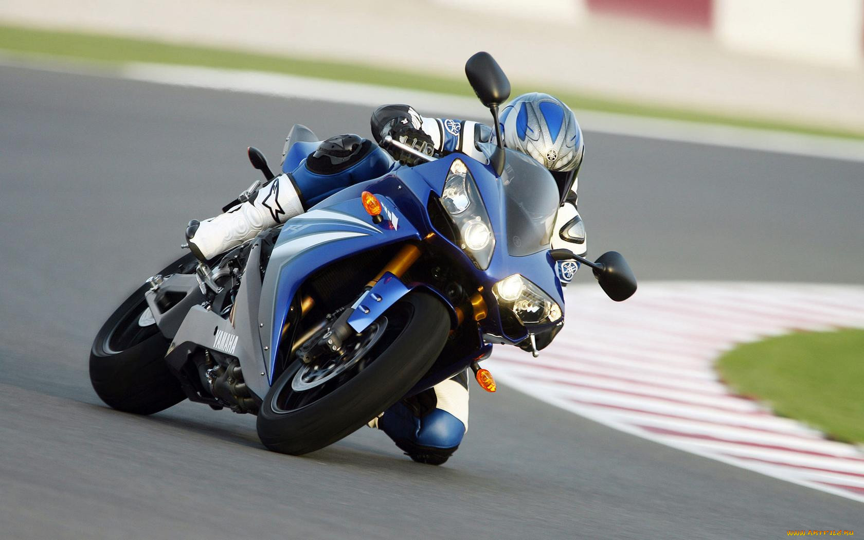 Yamaha r1 Supersport